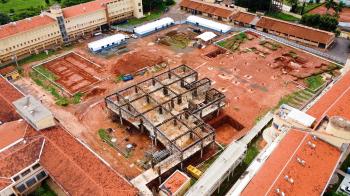 Prosseguem as obras de expansão dos hospitais da FPA