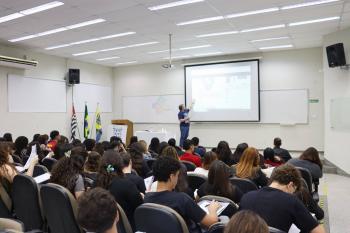 Sala Extra da FAMECA promove aulão preparatório para o ENEM 2026